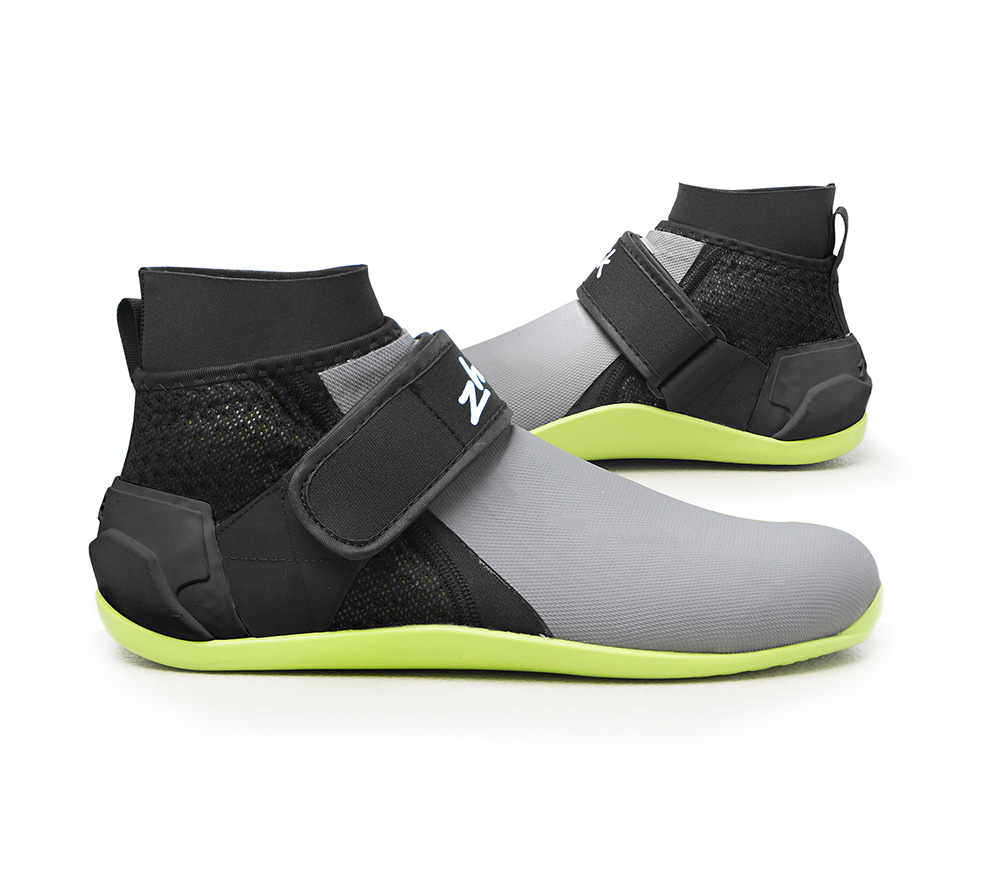 V�dst�vle Zhik model 170 ankle cut for skiff/cat